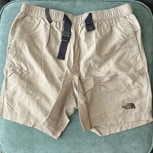 Men’s The North Face hybrid shorts